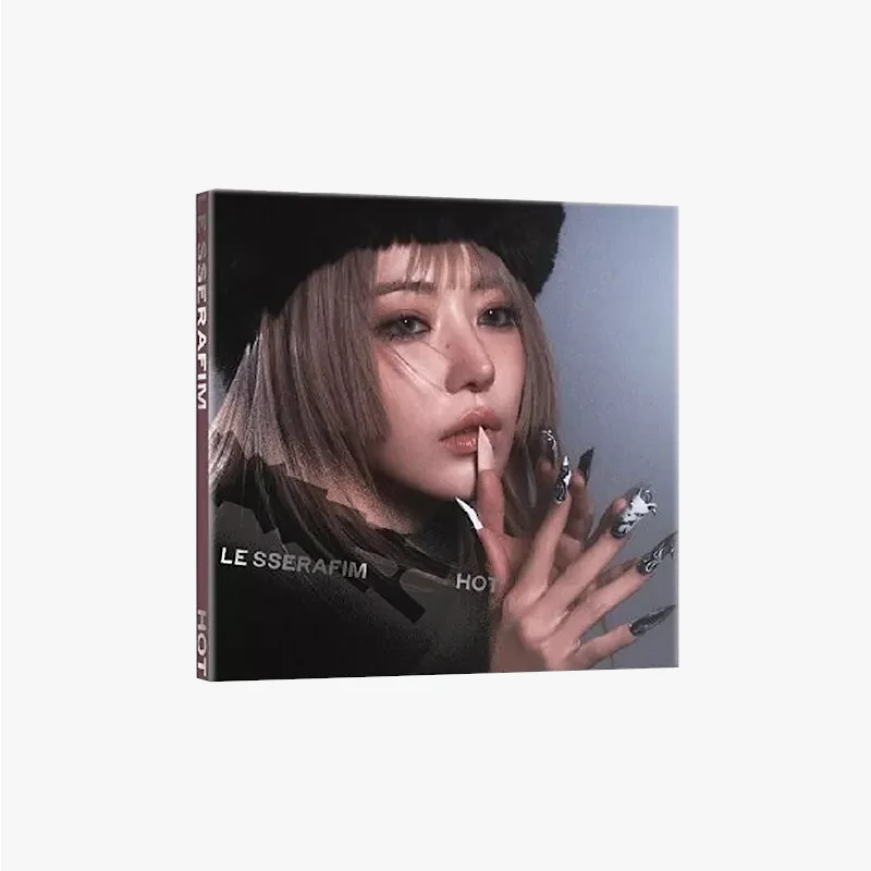 LE SSERAFIM - 5th Mini Album ‘HOT’ (Compact Ver.)