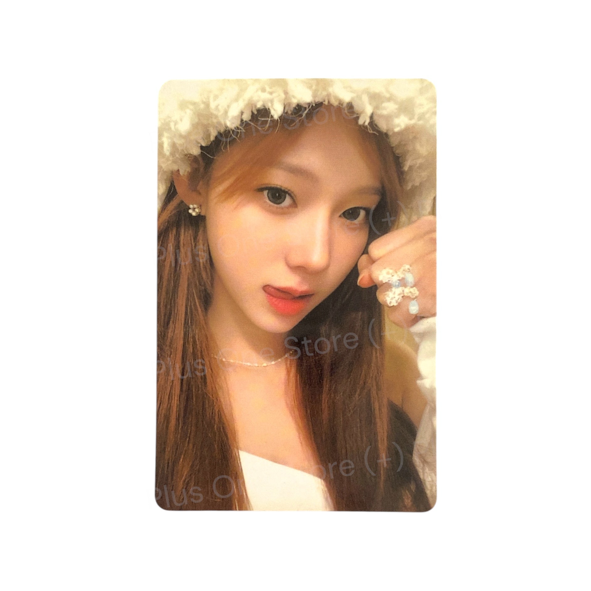 AESPA - WINTER 2023 SEASON'S GREETINGS OFFICIAL PHOTOCARD